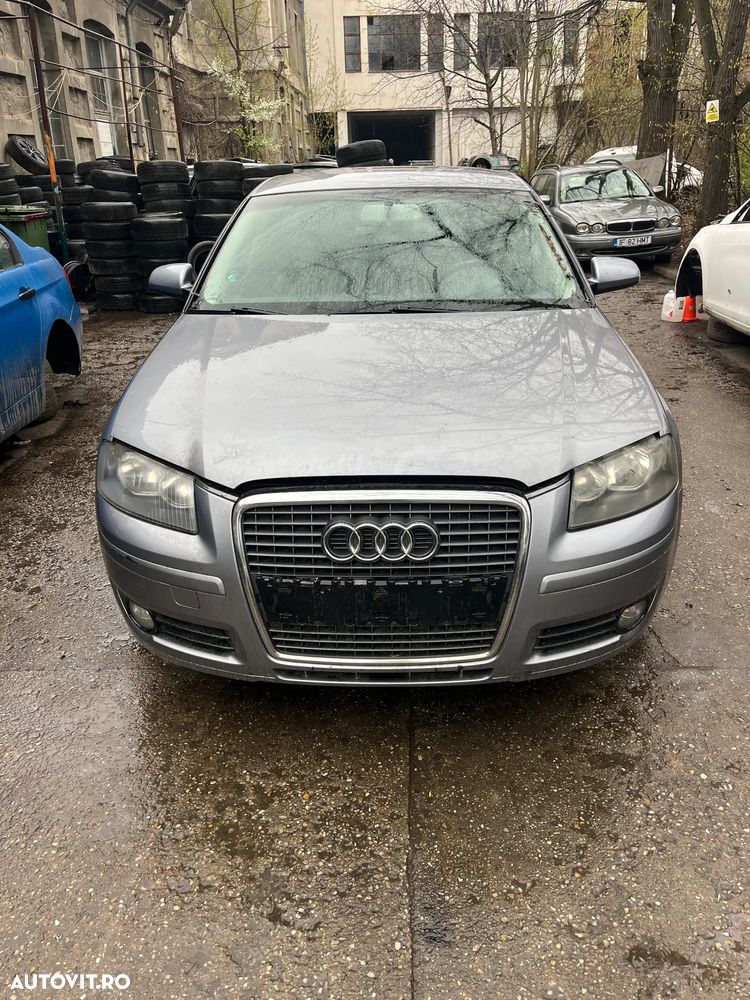 Bara fata completa Audi A3 8P facelift gri LY7H 2006 - 9