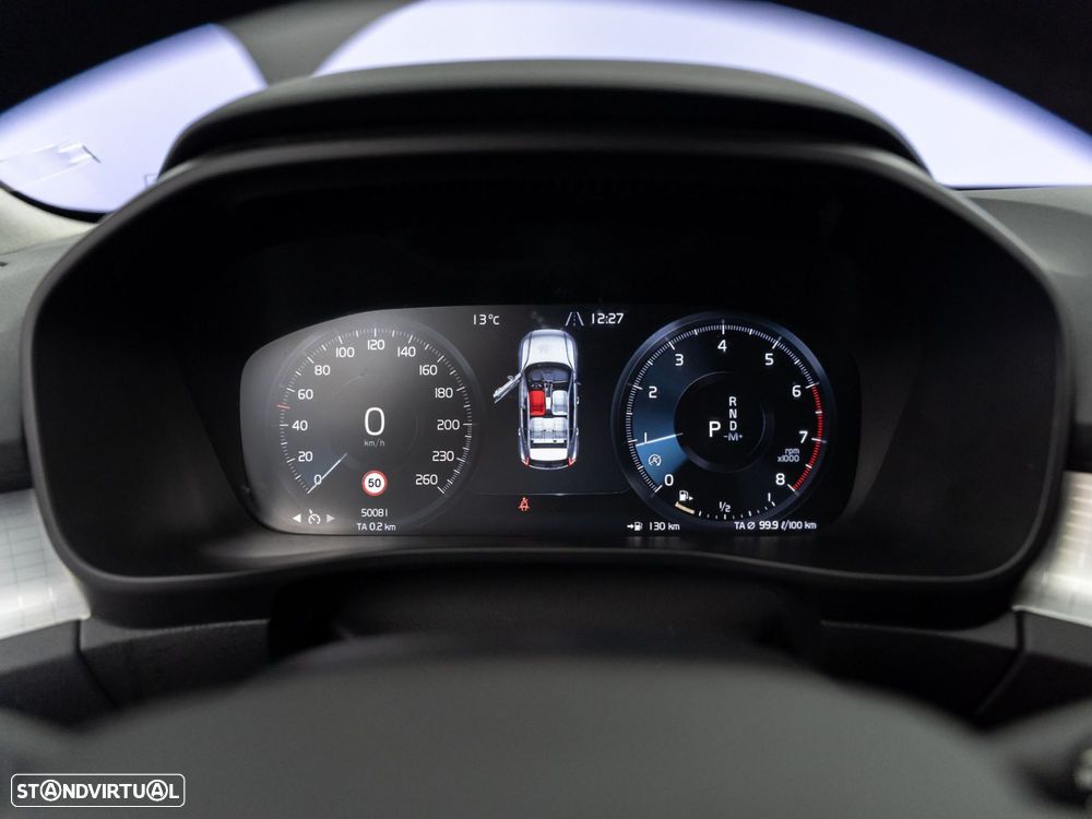 Volvo XC 40 1.5 T2 Momentum Plus Geartronic - 17