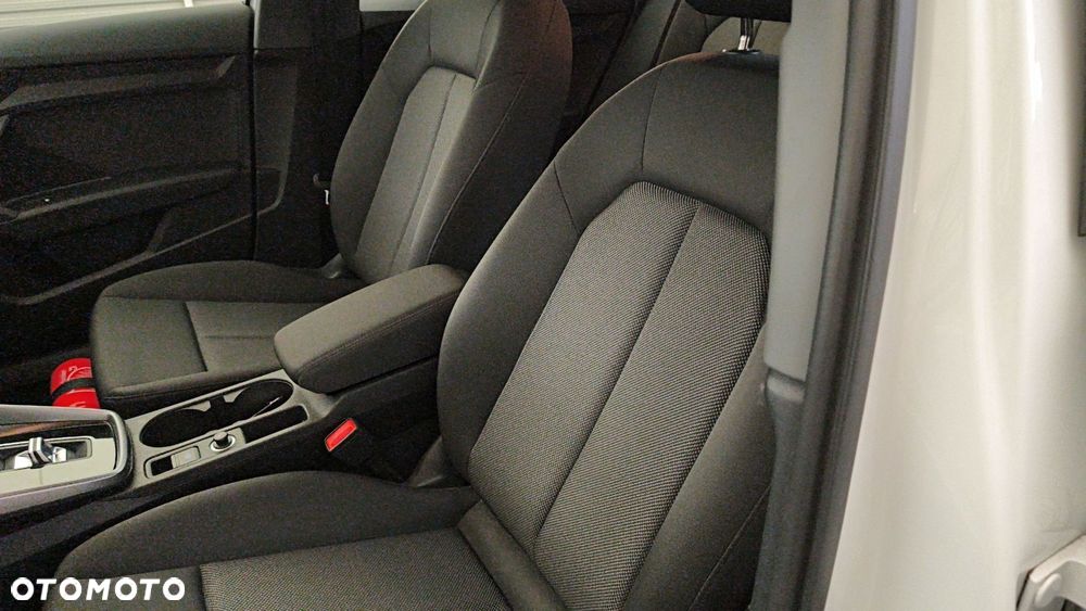 Audi A3 Sportback 35 TFSI mHEV S tronic - 17