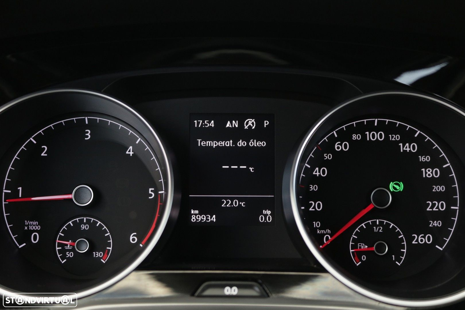 VW Touran 1.6 TDI Confortline DSG - 43