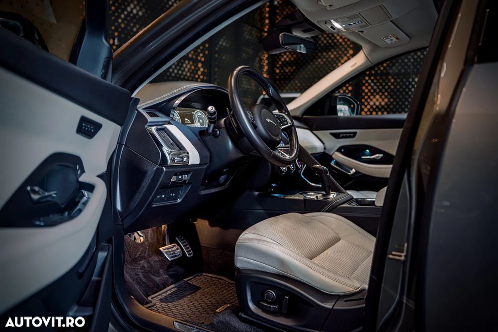 Jaguar E-Pace D180 AWD Aut. R-Dynamic HSE - 8