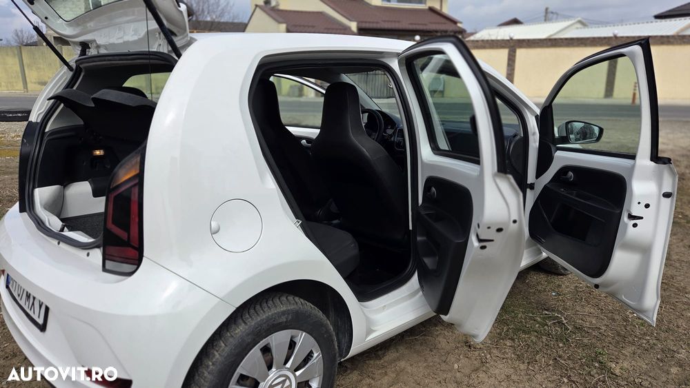 Volkswagen up! 1.0 MPI High - 22