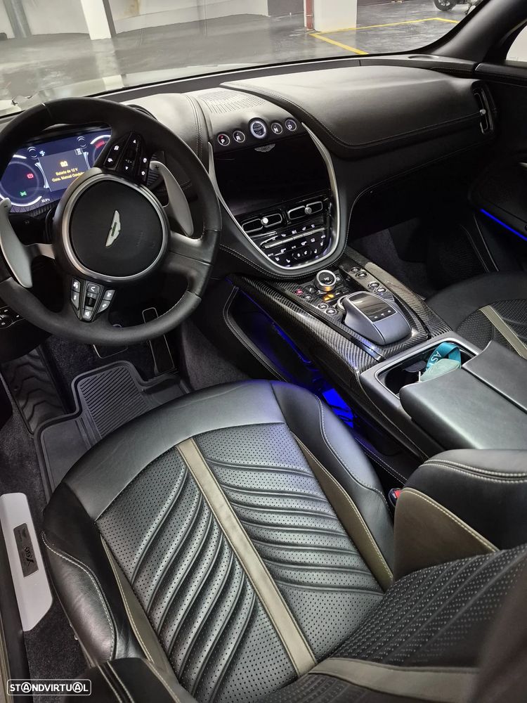 Aston Martin DBX 707 - 10