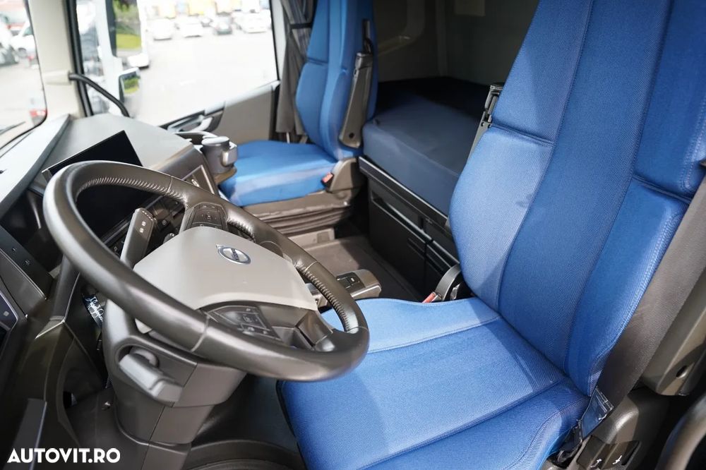 Volvo FH 500 / XXL / I-PARK COOL / TV / EURO 6 - 24
