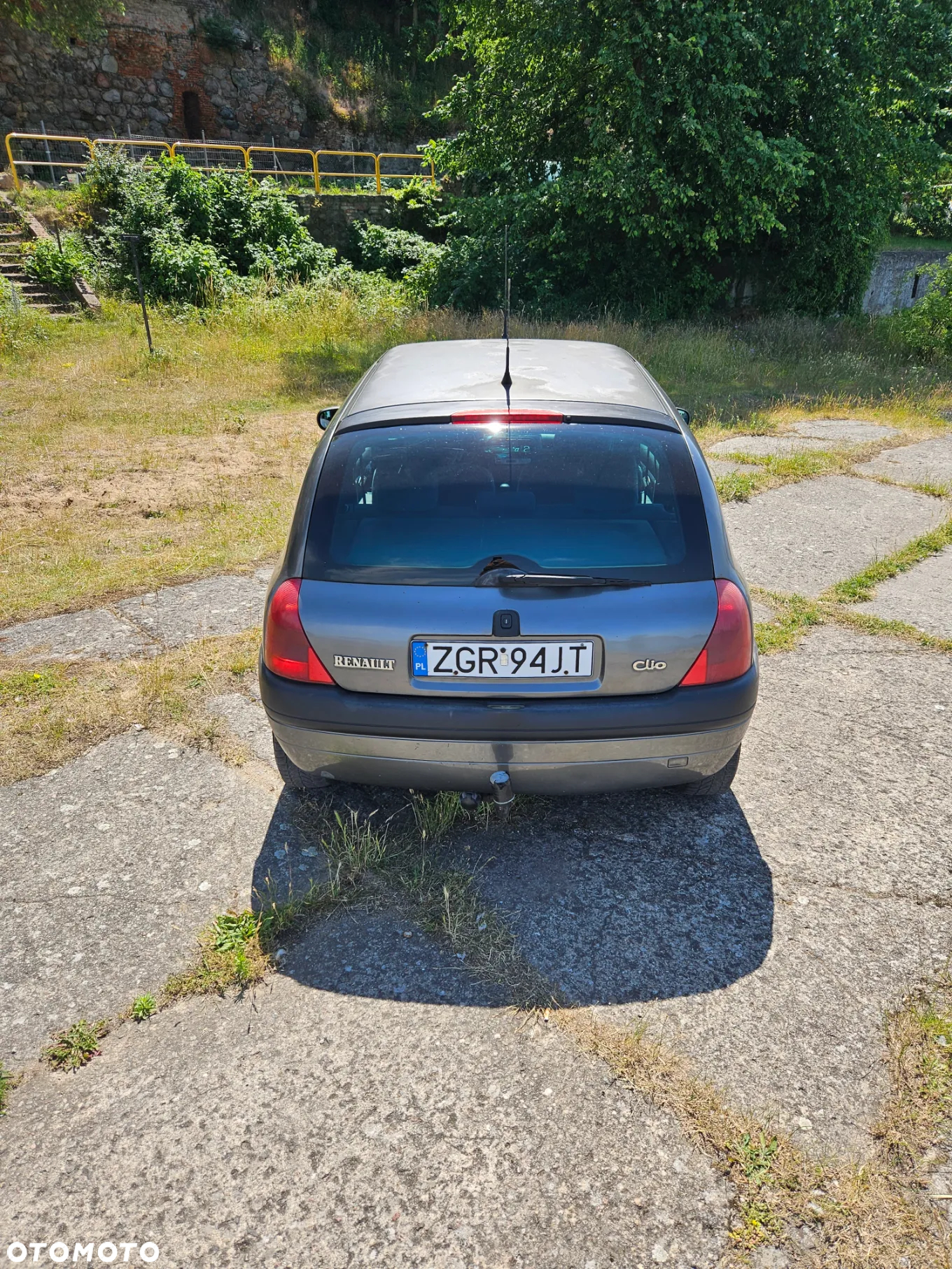 Renault Clio 1.9 D RT - 10