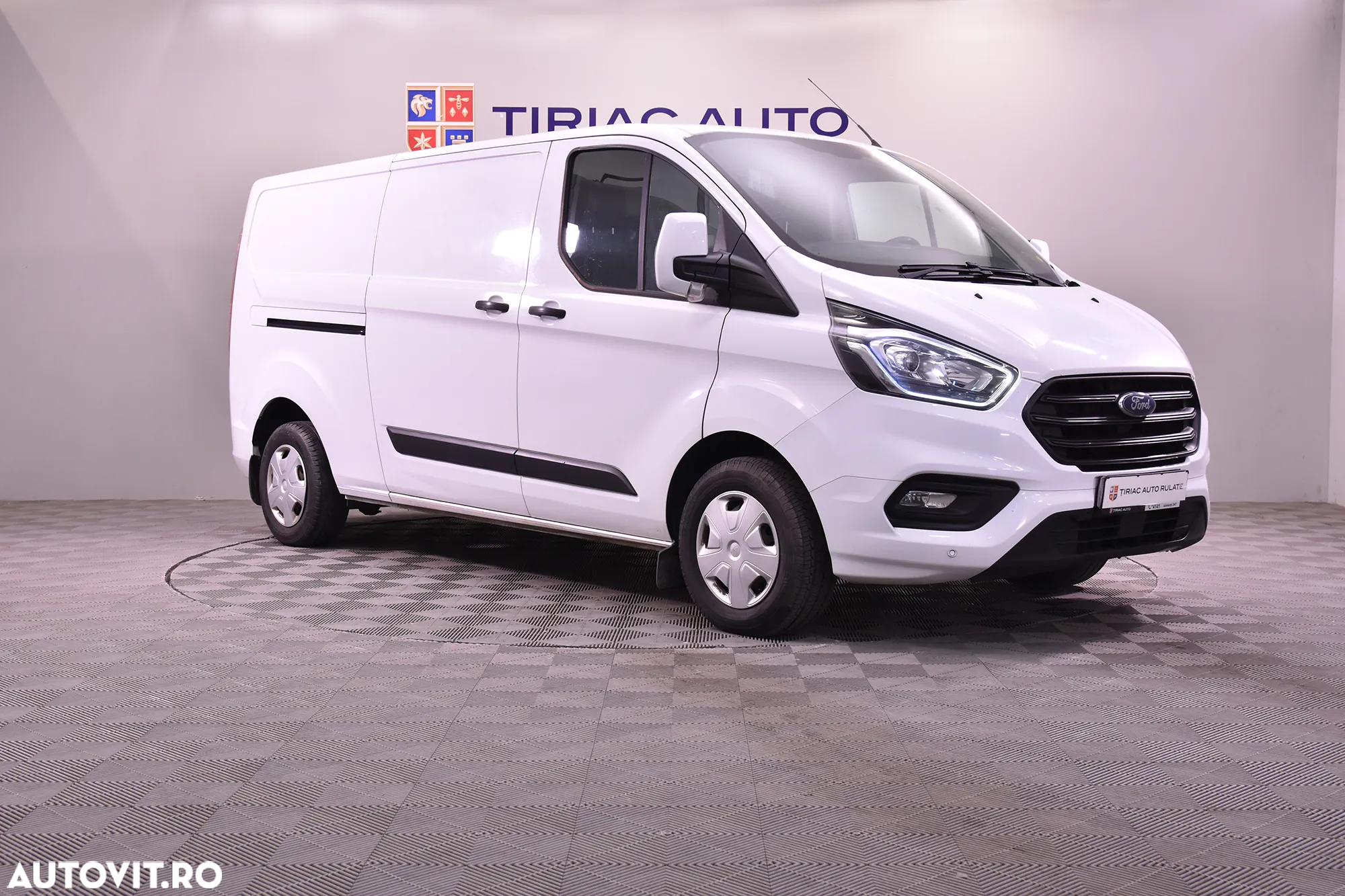 Ford Transit Custom - 7