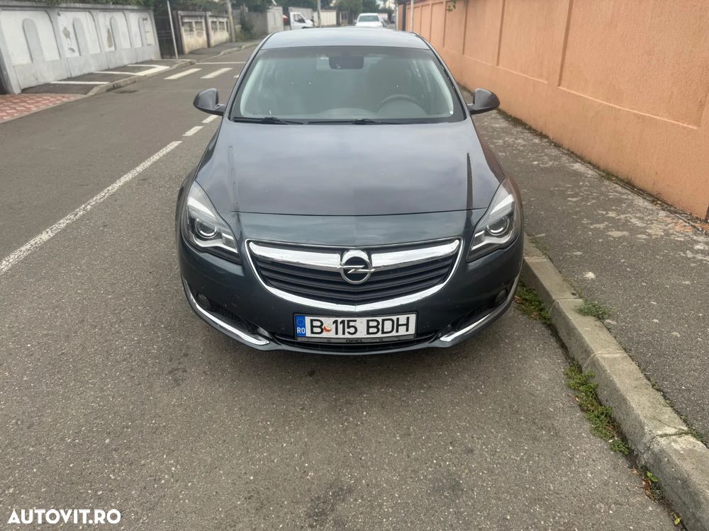 Opel Insignia 2.0 CDTI - 8