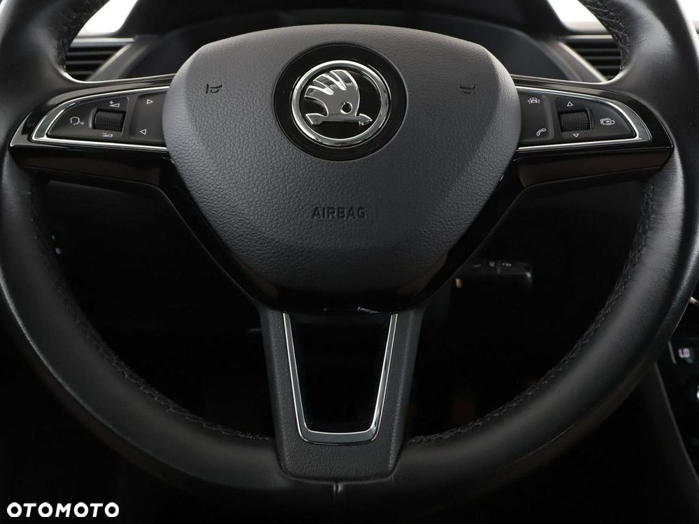 Skoda Superb 1.8 TSI DSG Style - 22