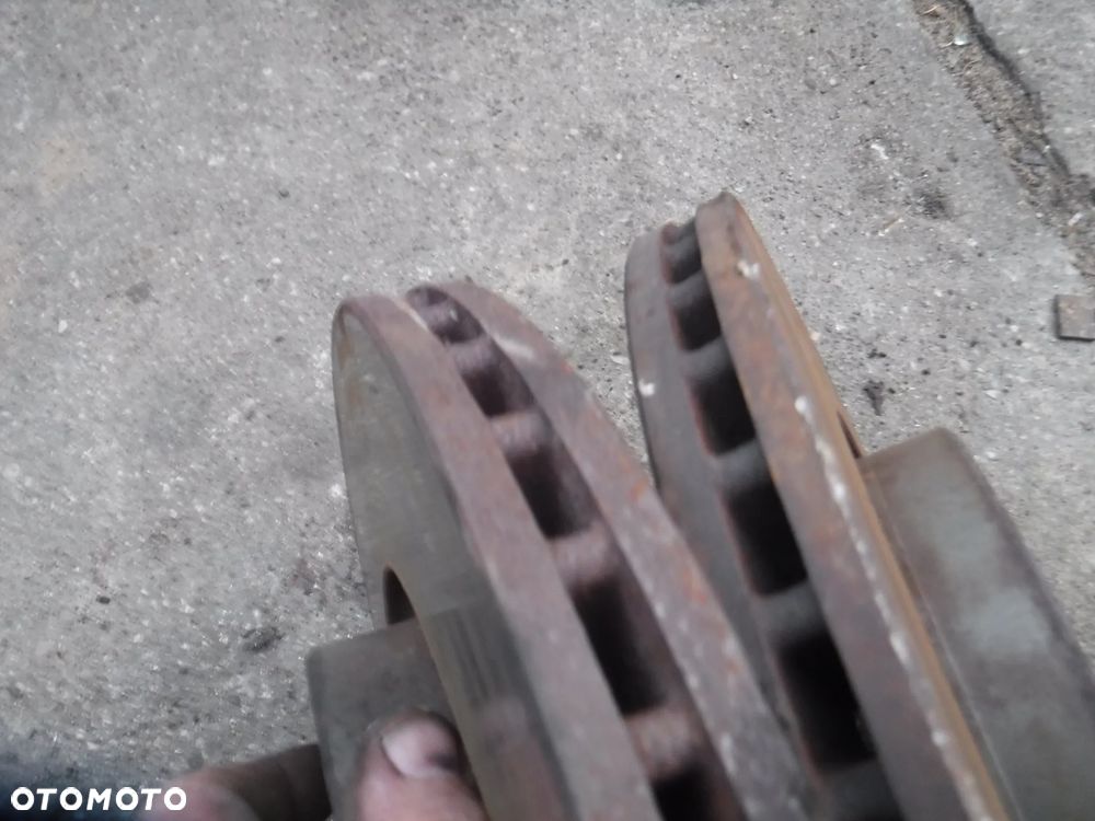 Vw Tiguan 5N Lift  2.0 TDI tarcze hamulcowe przod - 1