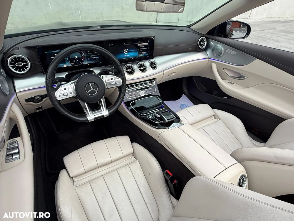 Mercedes-Benz E - 11