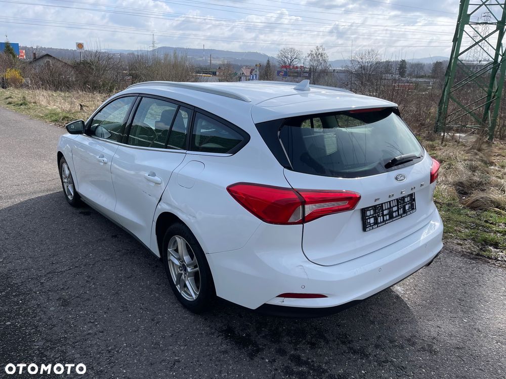 Ford Focus 1.5 EcoBlue Active - 4