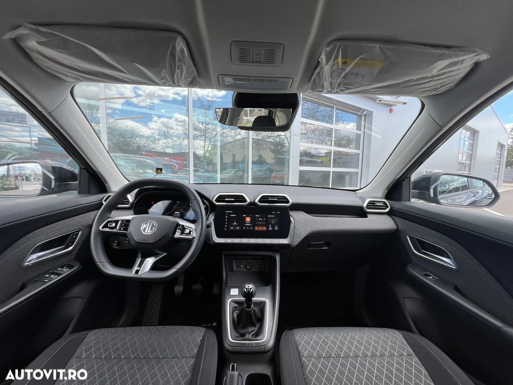 MG ZS ICE 1.5 Standard - 5