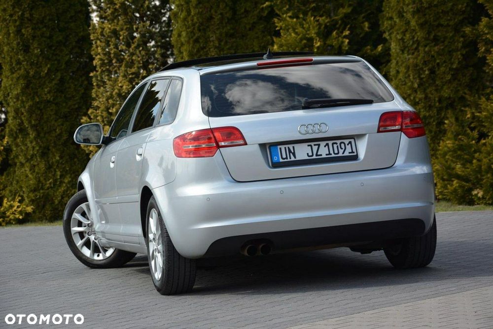 Audi A3 Sportback 1.8 TFSI Attraction S tronic - 14