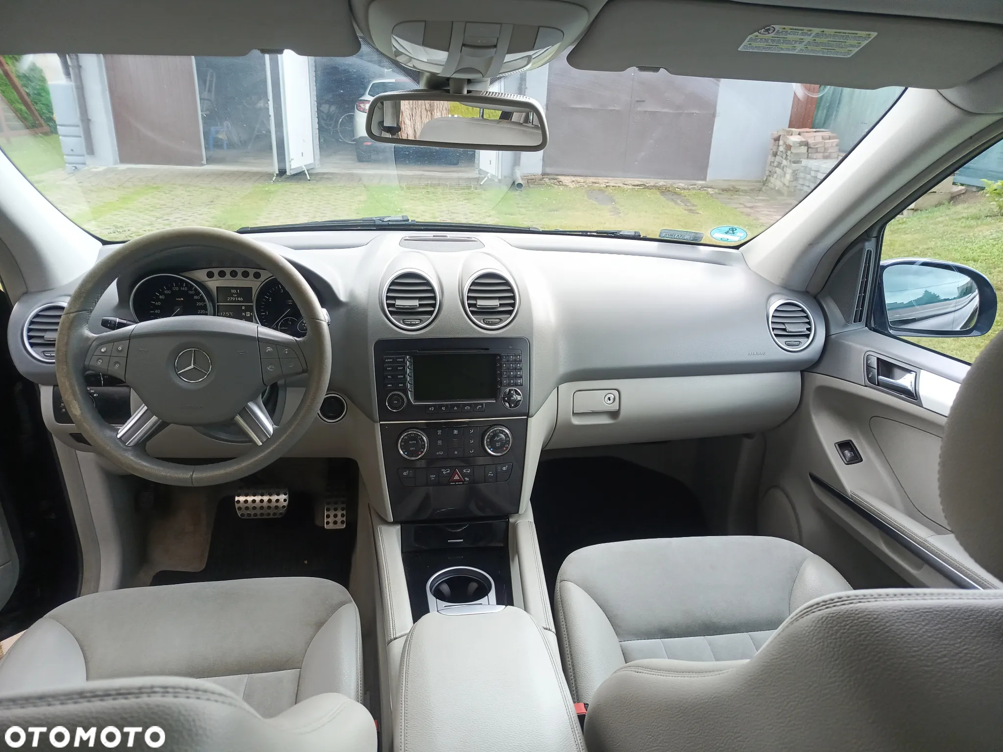 Mercedes-Benz ML 350 4-Matic - 8