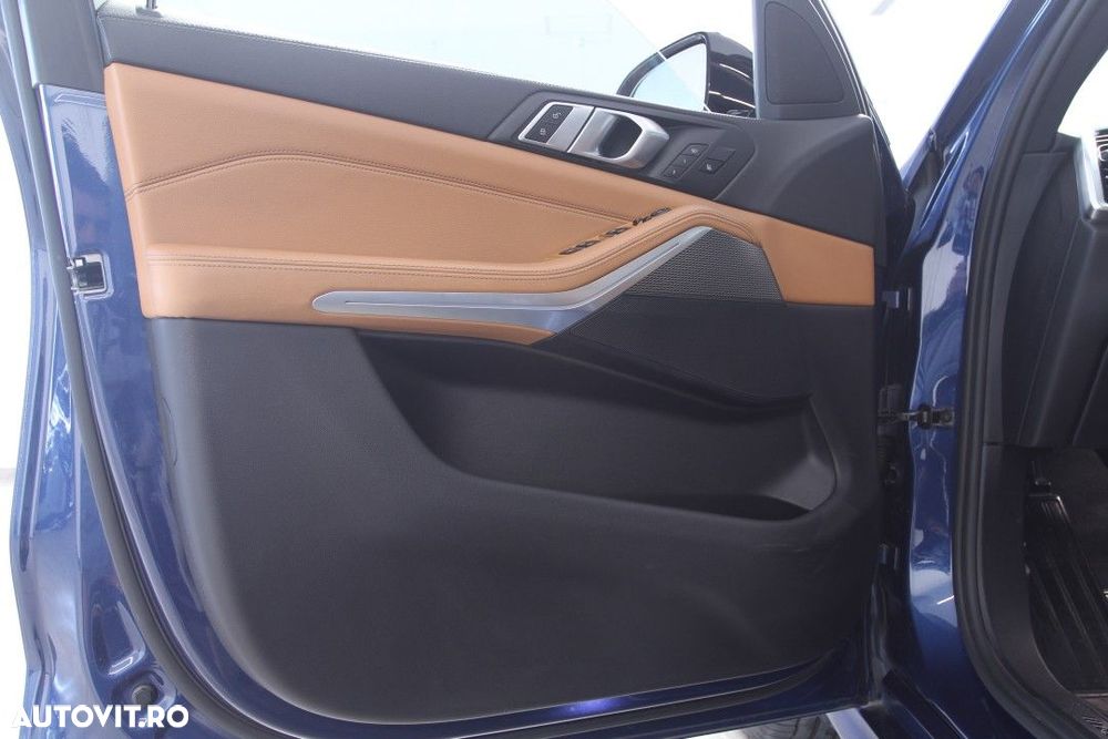 BMW X5 xDrive40i - 14