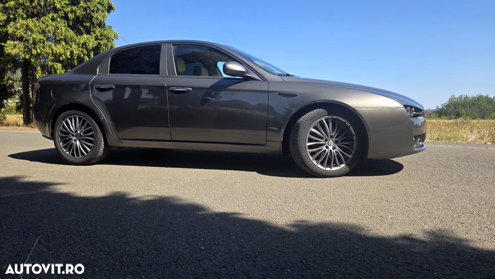 Alfa Romeo 159 - 3
