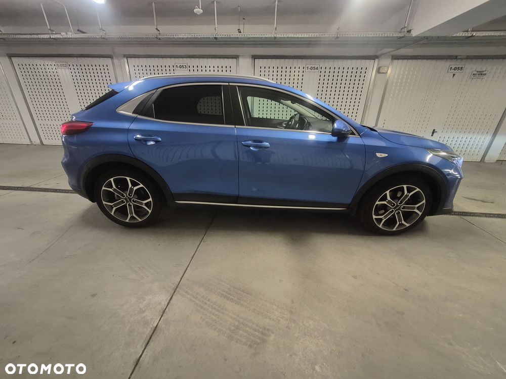 Kia XCeed 1.5 T-GDI M - 2
