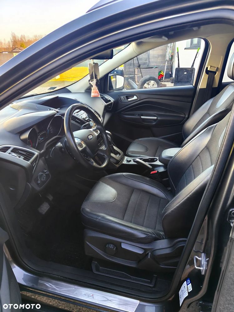 Ford Kuga 2.0 TDCi 4WD Titanium - 24