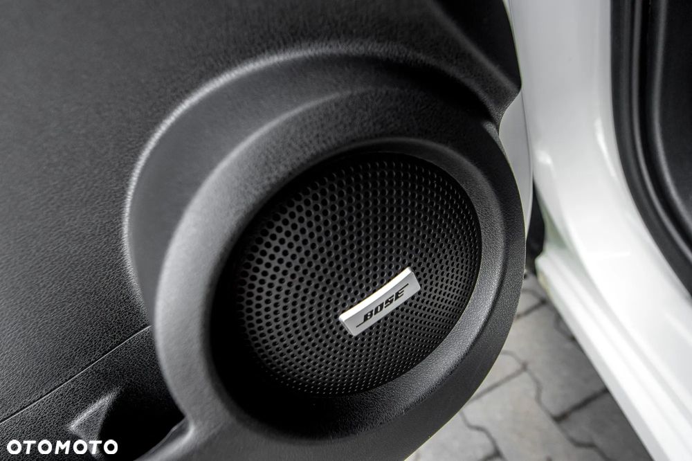 Nissan Qashqai 2.0 4x4 Tekna Premium - 26