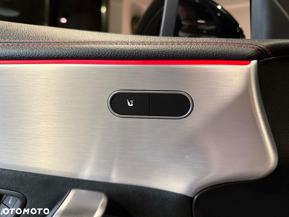 Mercedes-Benz CLA AMG 45 S 4-Matic 8G-DCT - 27