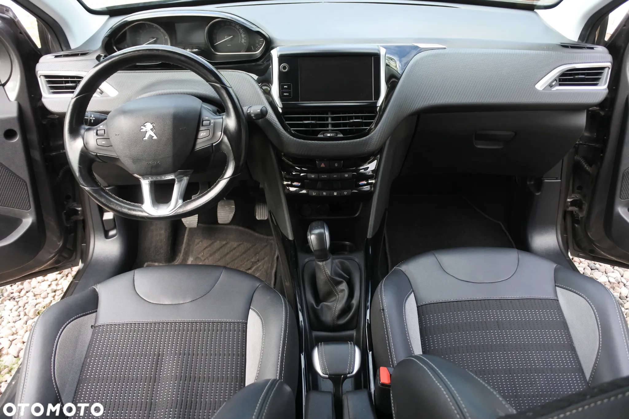 Peugeot 2008 PureTech 110 Stop&Start Allure - 13