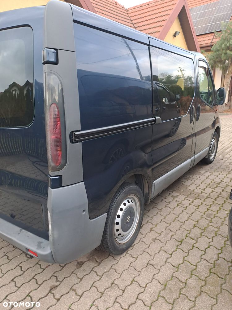 Opel Vivaro - 3
