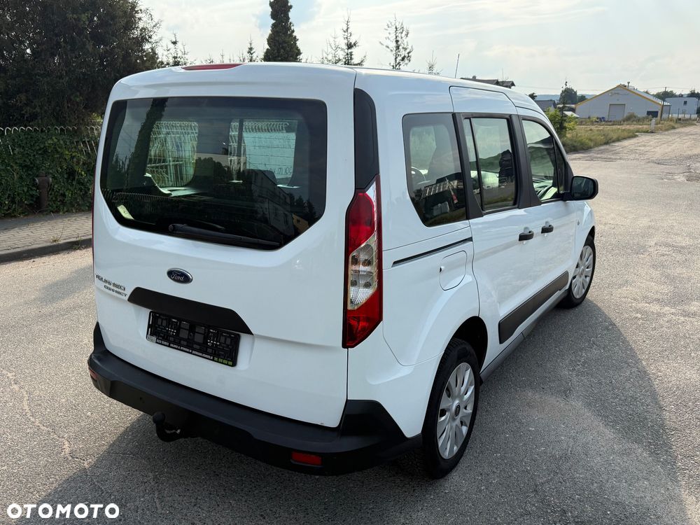 Ford Tourneo Connect 1.5 EcoBlue Titanium - 8