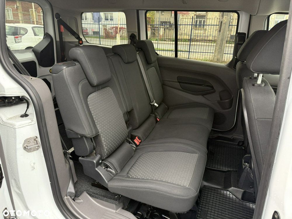 Ford Tourneo Connect 1.5 EcoBlue Start-Stop Titanium - 27