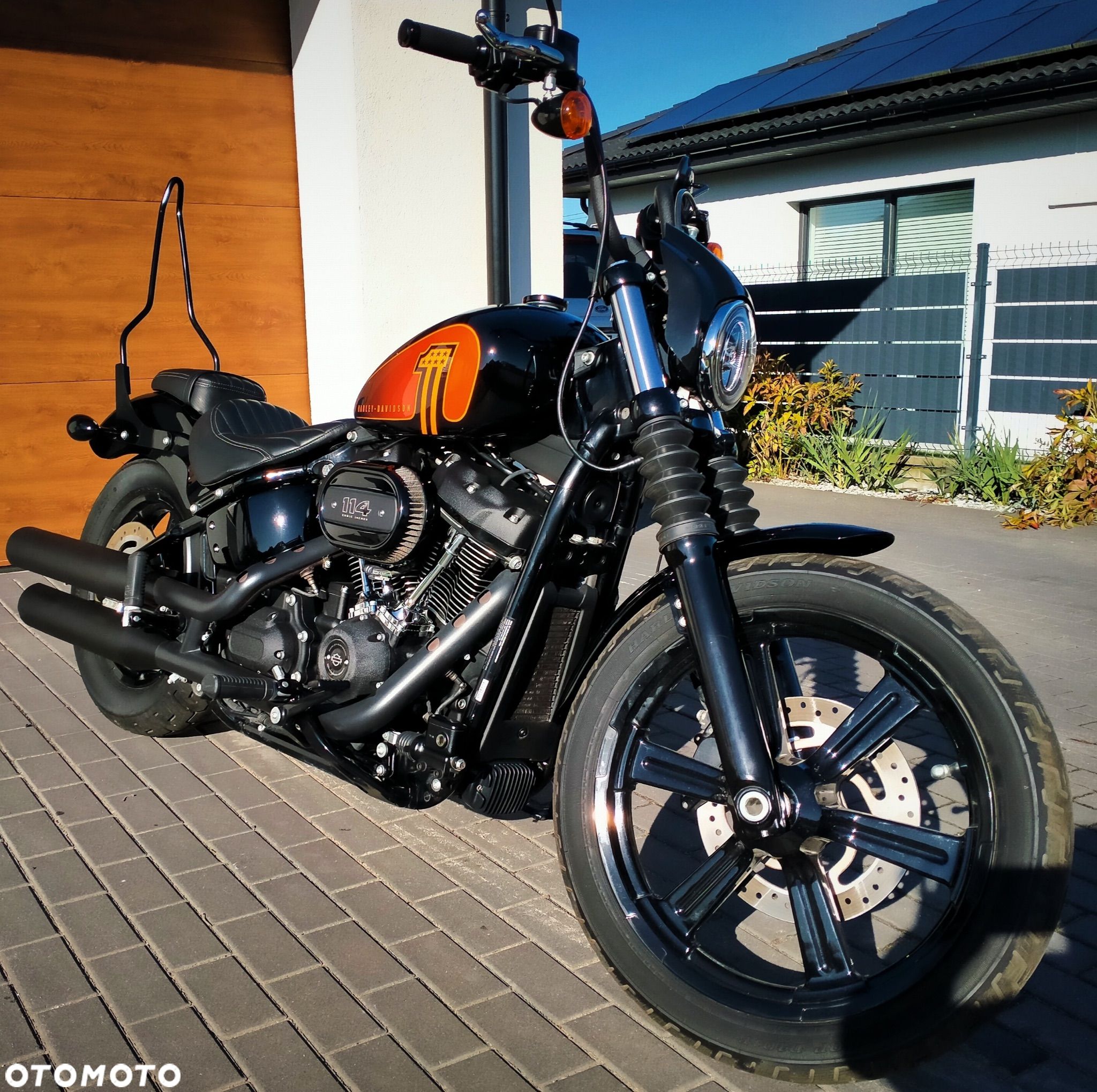Harley-Davidson Softail Street Bob - 1