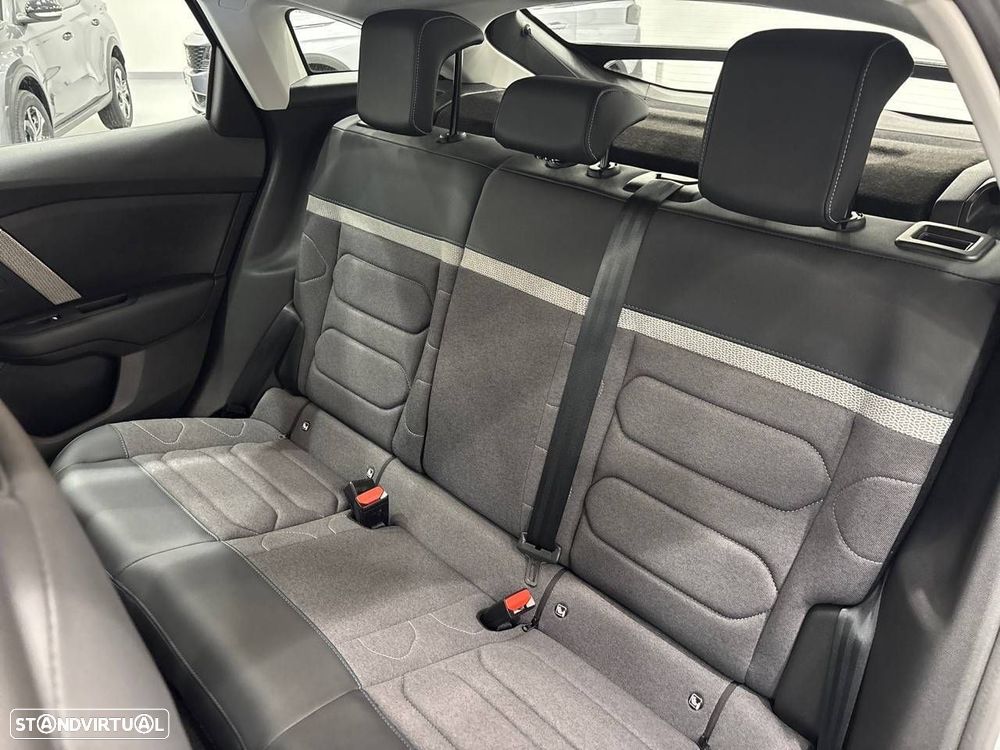 Citroën C4 1.2 PureTech Plus - 10