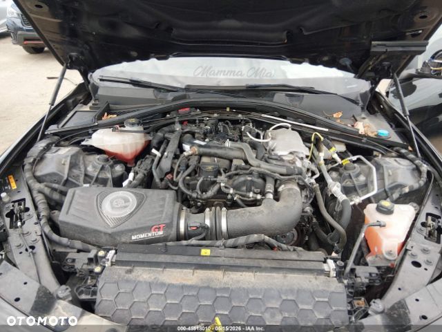 Alfa Romeo Giulia 2.0 Turbo Veloce TI Q4 - 12