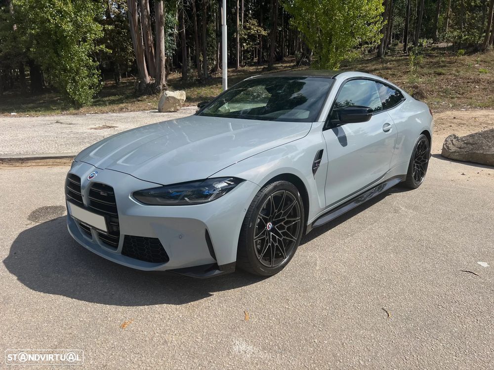 BMW M4 Competition Pack 50 anos M - 1