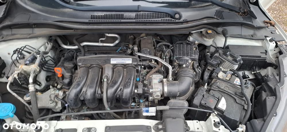 Honda HR-V 1.5 i-VTEC CVT Executive - 12