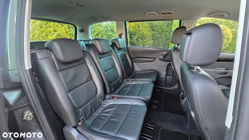 Seat Alhambra 2.0 TDI Ecomotive Xcellence - 29