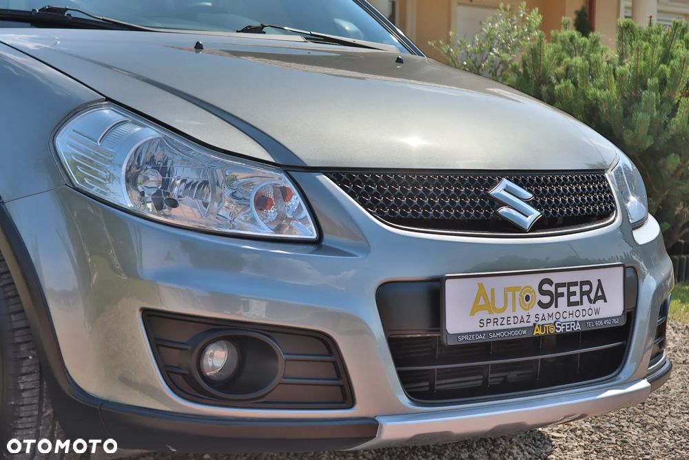 Suzuki SX4 1.6 Premium - 10