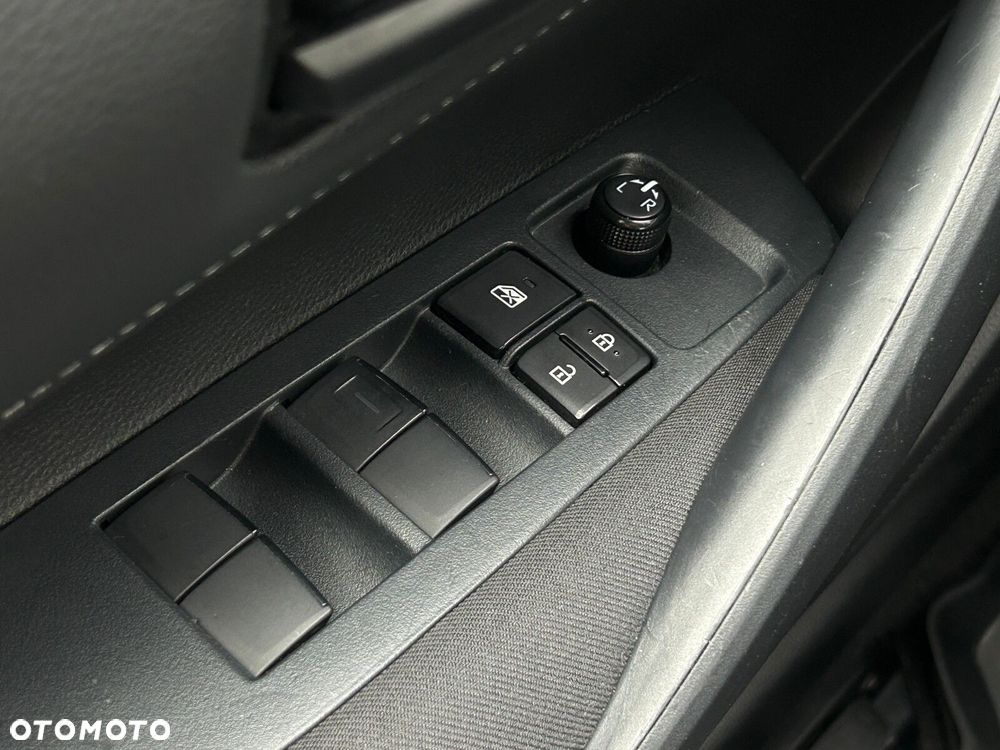 Toyota Corolla 1.2 T Active - 19