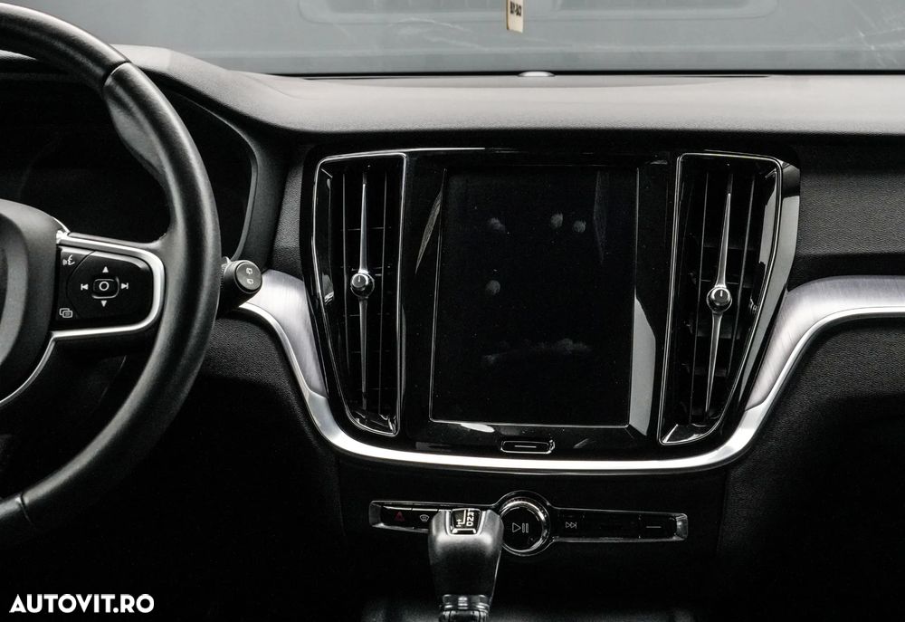 Volvo V60 D3 Base - 18
