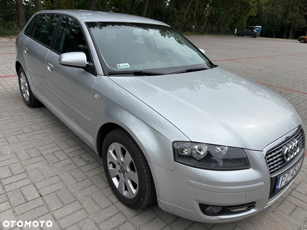 Audi A3 Sportback - 2
