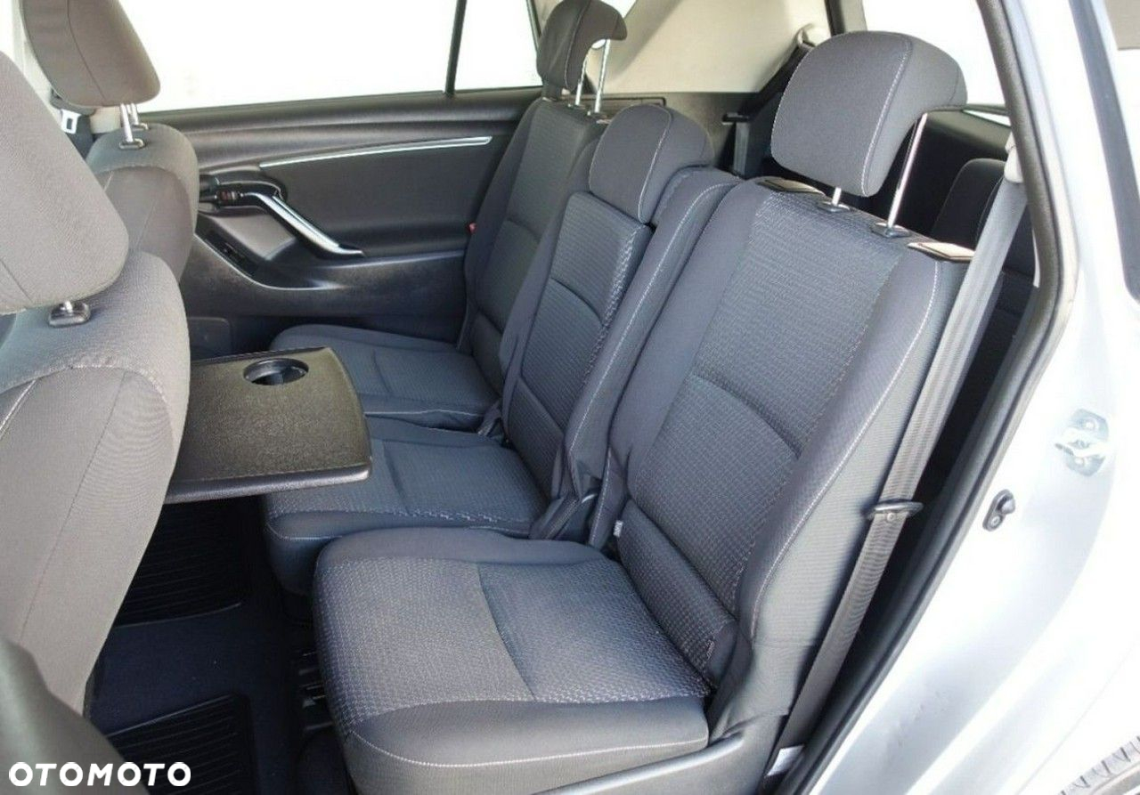 Toyota Verso - 19
