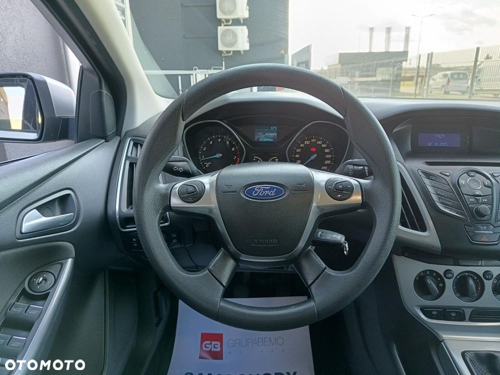 Ford Focus 1.6 Trend - 15