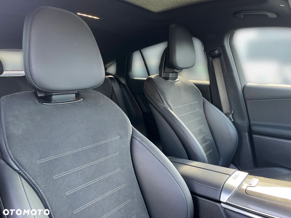 Mercedes-Benz GLC 300 de 4Matic 9G-TRONIC AMG Line - 13