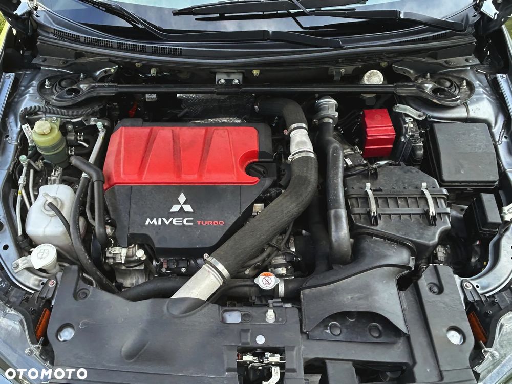 Mitsubishi Lancer Evolution Standard - 11