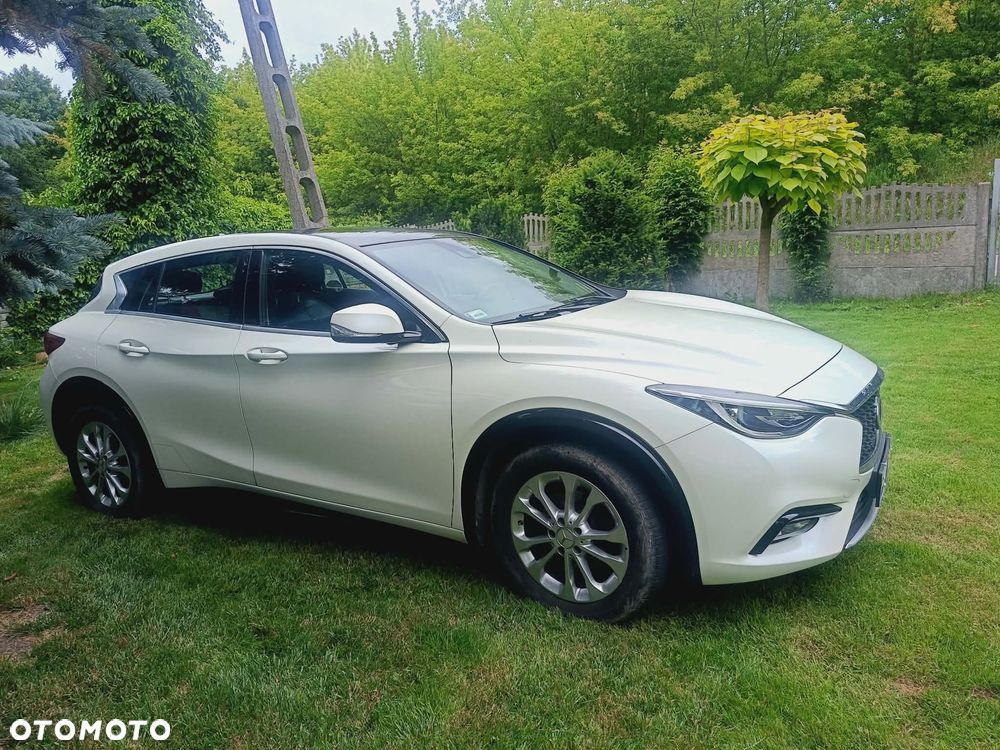 Infiniti Q30 1.5d Premium Tech - 5