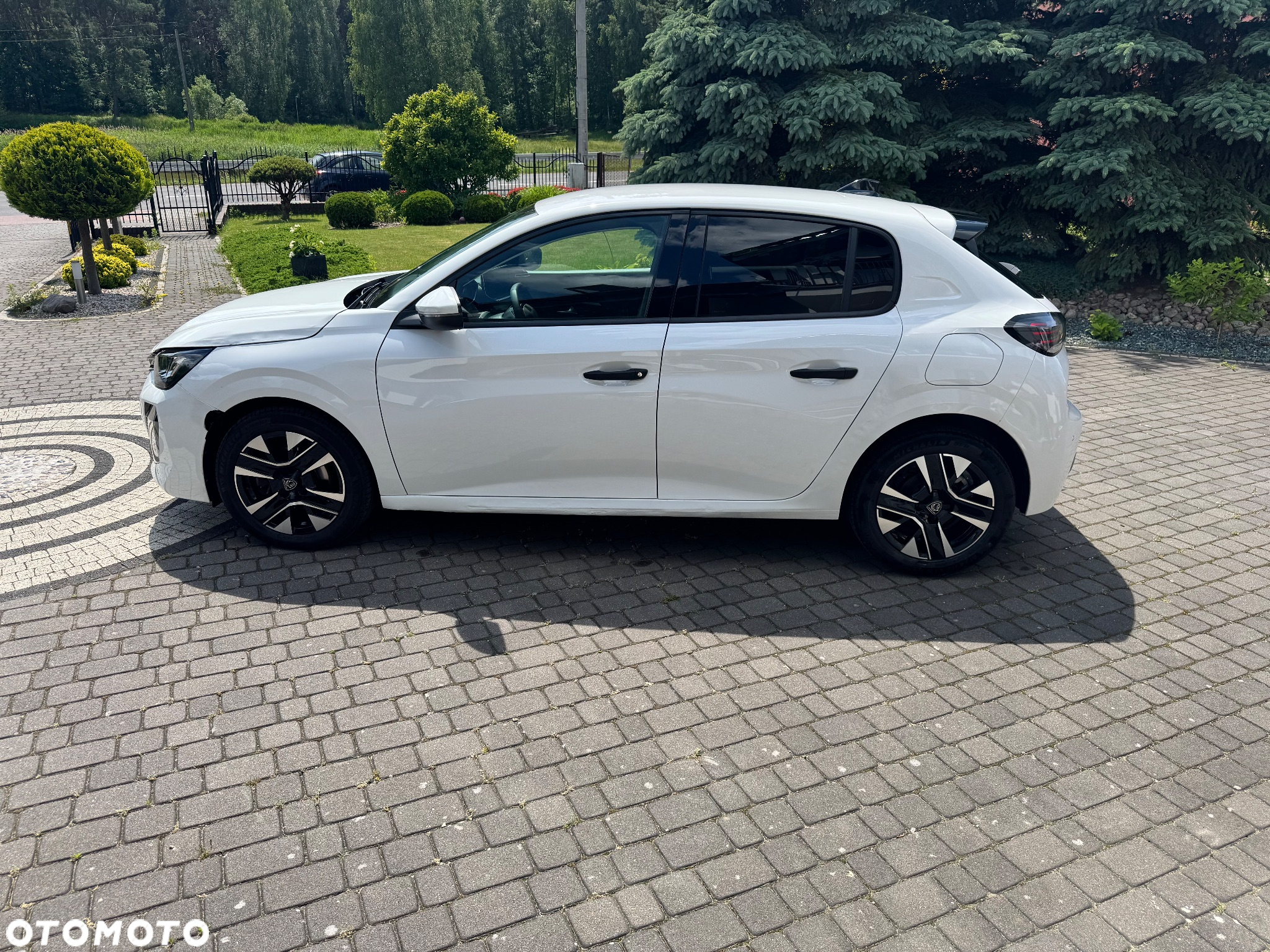 Peugeot 208 PureTech 100 Active Pack - 8