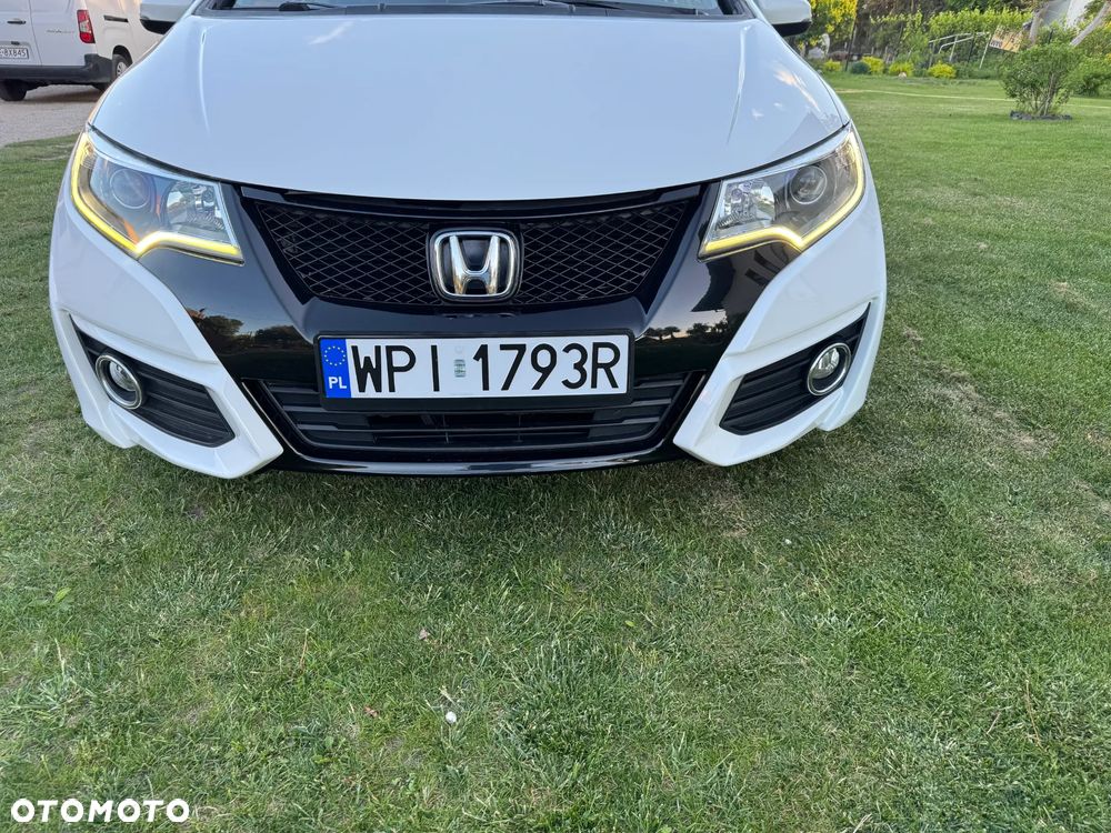 Honda Civic 1.8 i-VTEC Automatik Comfort - 2