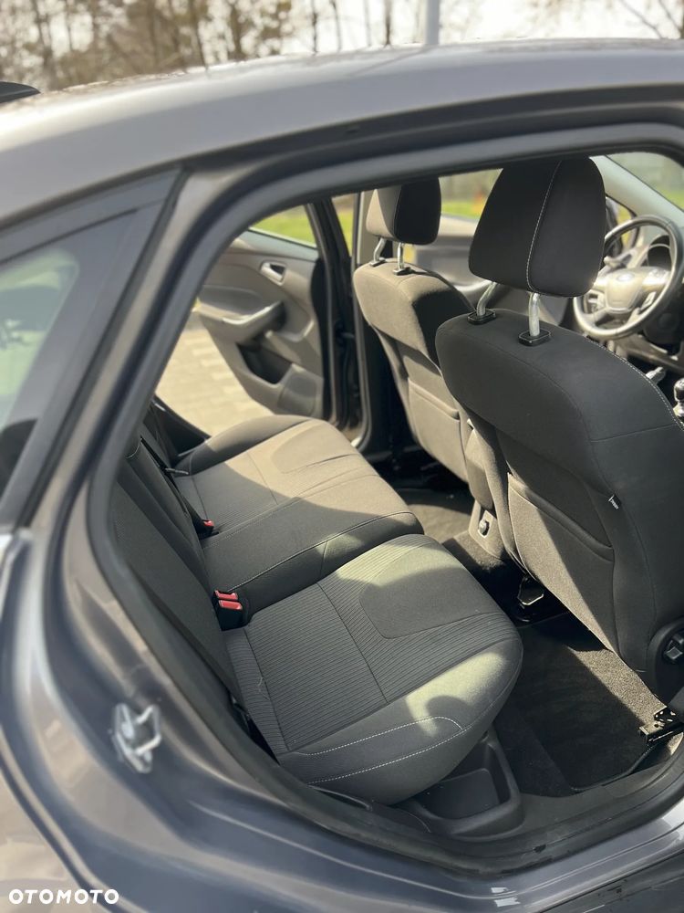 Ford Focus 1.6 EcoBoost Titanium - 25