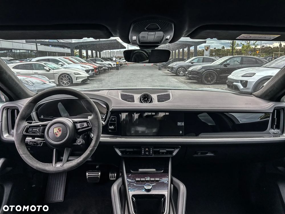 Porsche Cayenne - 9