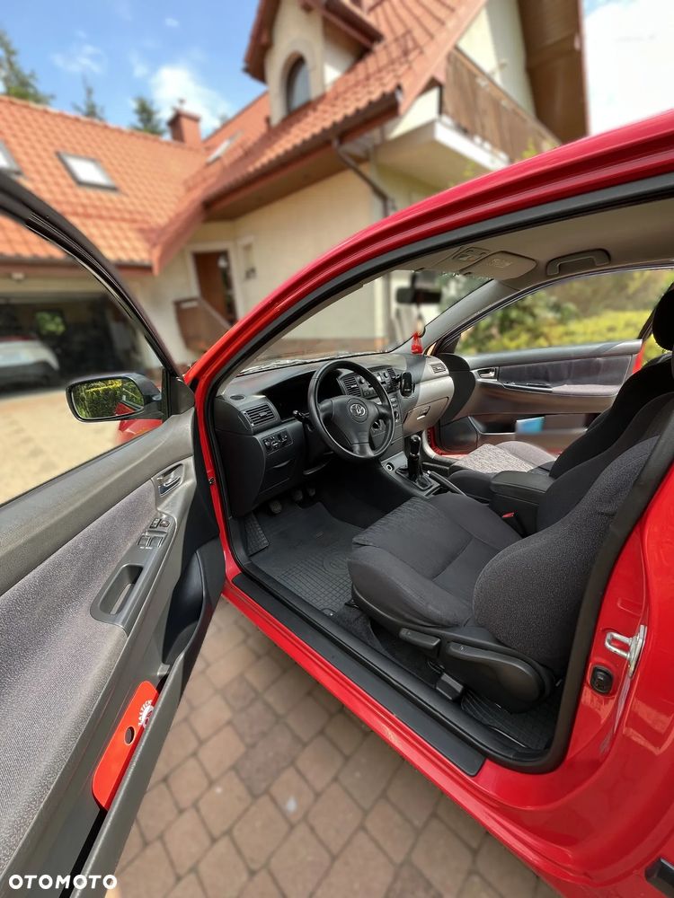 Toyota Corolla - 8