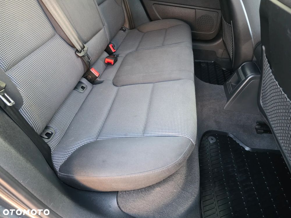 Audi A3 Sportback 2.0 TDI S line Sportpaket plus - 26