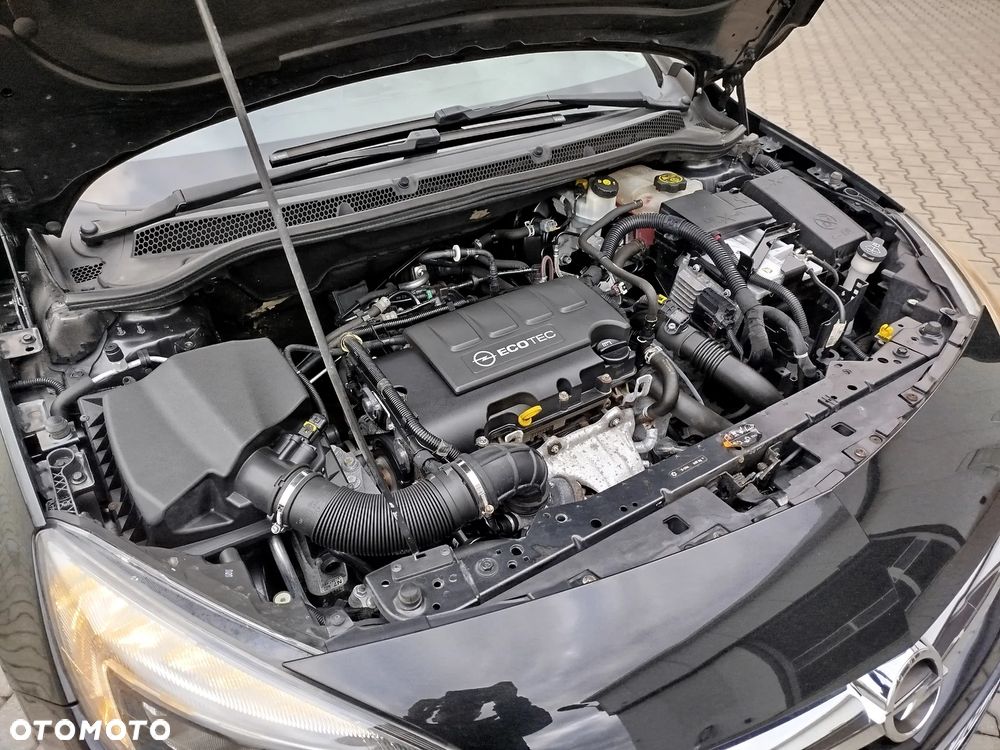Opel Astra 1.4 Turbo ecoFLEX Start/Stop - 14